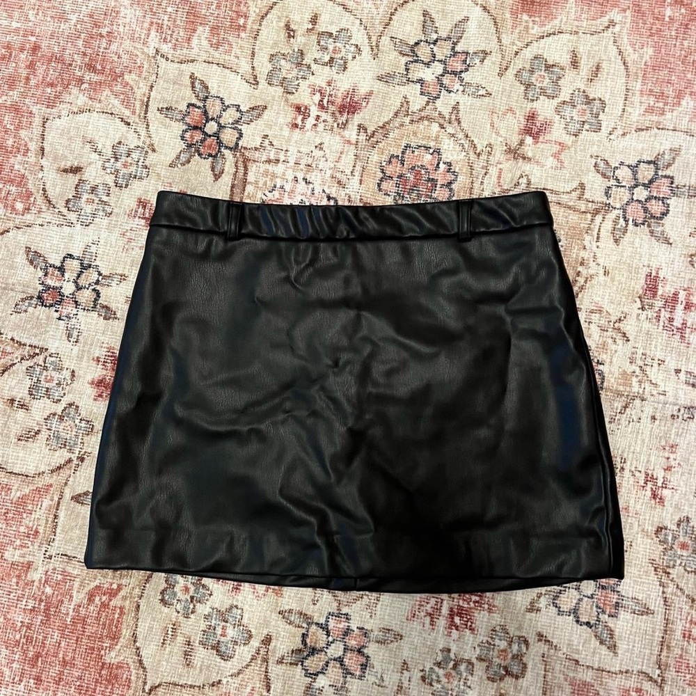Zara Black Faux Leather Mini Skirt with Back Zip